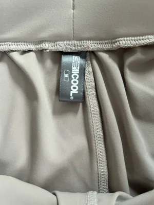 Beige Joggers Size M thumbnail 3
