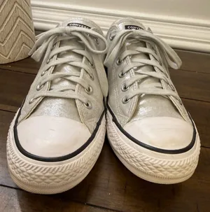 Converse Chuck Taylor All Star Low Top Metallic Shimmer Sneakers size 9 thumbnail 1