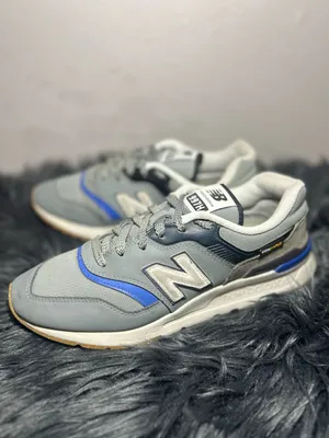 New Balance 997 Casual Trainer Sneakers Size 9.5 Women’s/8 Men’s thumbnail 5
