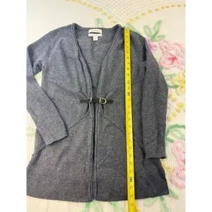 Ellen‎ Tracy Extra Fine Merino Wool Buckle Front Cardigan Gray Small thumbnail 8