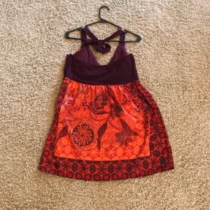 Studio‎ Y New Without Tag Maroon Handkerchief Y2K Halter Top Paisley Printed thumbnail 2