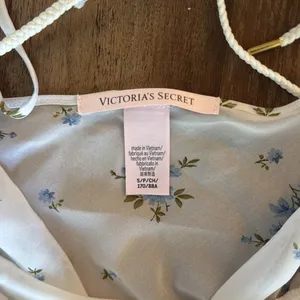 Victoria's Secret White and Blue Floral Midi Dress thumbnail 2