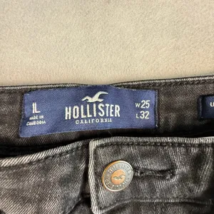 Hollister Ultra High Rise Super Skinny Jeans Black W25 L32 Classic Stretch thumbnail 3