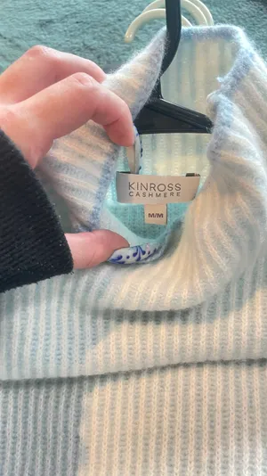 Cashmere Sweater thumbnail 2