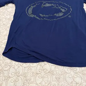 Gameday Couture Women’s Blue Penn State Graphic Tee Size Small thumbnail 4