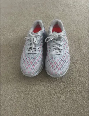Under Armour Flow Velocity Running Shoes Women’s 7 thumbnail 2