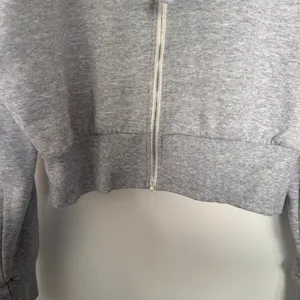 UFC Fit Women's Cropped Gray Zip-Up Hoodie with Drawstring Medium thumbnail 5
