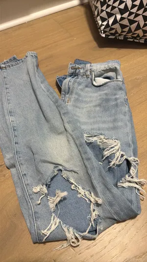 Urban Outfitters thumbnail 3