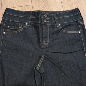 Torrid Plus 18 2X High Rise Slim Boot Dark Wash Jeans EUC thumbnail 2