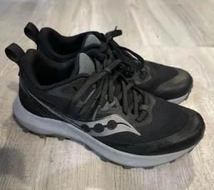 Saucony Running Shoes thumbnail 1
