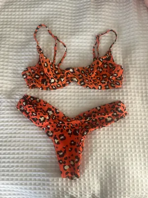 Blackbough Bikini thumbnail 1