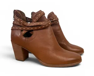 Frye Naomi Pickstitch Brown Leather Heeled Ankle Bootie Americana Cutout Sz 6.5 thumbnail 1