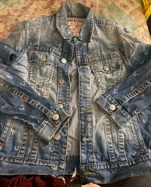 True Religion thumbnail 1