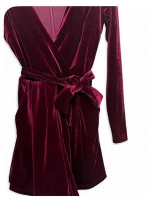 Lulus Women’s Romantic Moves Burgundy Velvet Long Sleeve Vneck Romper Size Small thumbnail 10