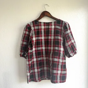 LOFT Womens Shirt Blouse Red Black Plaid‎ Puff Sleeve V Neck Size Medium thumbnail 2