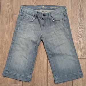 7 For All Mankind Womens 26 Dojo Short Jeans Light Wash Denim‎ Bermuda Made USA thumbnail 1