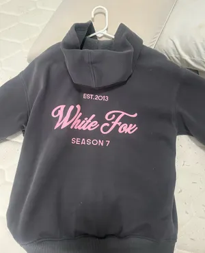 White Fox Boutique Hoodie Oversized thumbnail 1