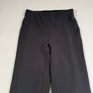Lululemon Ribbed Softstreme Flared Pant Womens‎ 6 Black High Rise LW5GVKS thumbnail 3