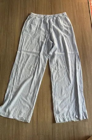 Bershka cotton pants thumbnail 1