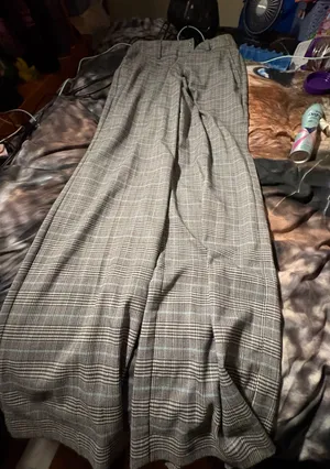 Woman’s dress pants Gray thumbnail 1