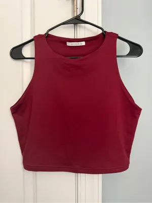 ReoRia Burgundy Sleeveless Crop Top thumbnail 3