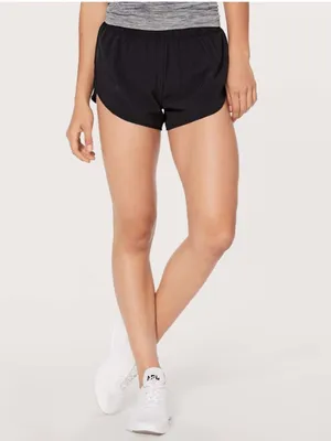 Lululemon Back In Action Short (2.5") in Black 6 thumbnail 3