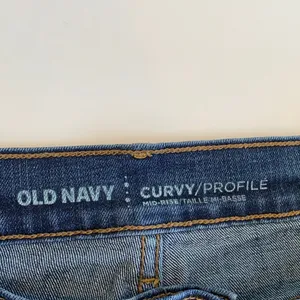 Old Navy Curvy Mid-Rise Women's Size 10 Boot Cut Jeans in Dark Blue thumbnail 10