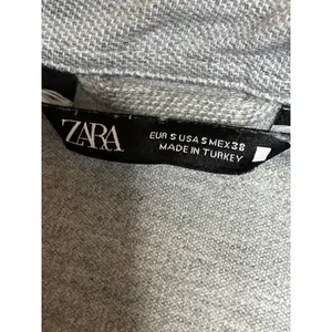 Zara Women's Gray Collared Long Sleeve Pockets Button Down Shirt Coat Jacket S thumbnail 3