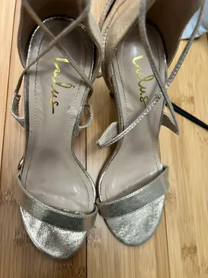 Lulus Gold Heels thumbnail 4