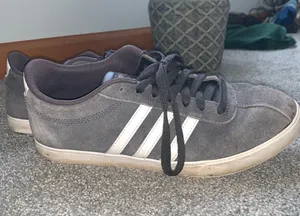Adidas Shoes thumbnail 1