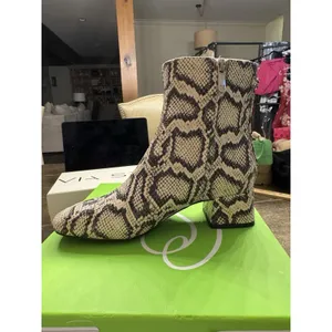 Sam Edelman Women's Paige 2 Gray Snake Print Size 6 Bootie thumbnail 4
