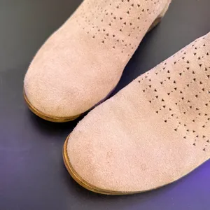 TOMS Suede Leather Ankle Boots Low Block Heel Western BOHO Booties Size 7.5 Deia thumbnail 7