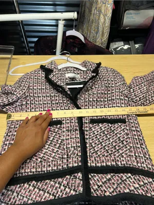 Helene Berman Pink and Black Bouclé Tweed Jacket thumbnail 13