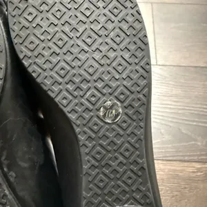 Tory Burch Women’s 7 Black Gabriel Flats Logo thumbnail 5