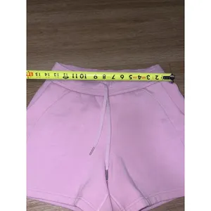 Lululemon Scuba High-Rise Shorts Pink Size 6 Drawstring Pockets Women thumbnail 7