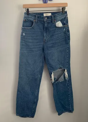 Abercrombie 27/4 Extra Short 90 Straight High Rise Jeans Dark Wash thumbnail 1