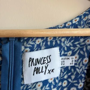 Princess Polly Floral Mini Dress 8 Blue Womens Rayon V-Neck Short Sleeve thumbnail 3