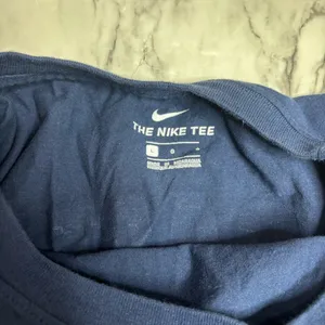 Nike New York Yankees The Captain T shirt navy blue size large thumbnail 6