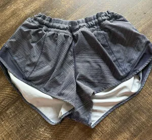 Lululemon Hotty Hot Shorts 2.5" Navy/White thumbnail 1