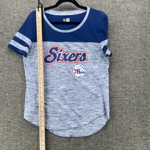 Philadelphia 76ers Womans Shirt Large Fitted Preppy Basketball Championship thumbnail 8