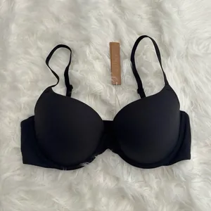 Skims Fits Everybody Pushup Demi Bra Onyx Size 34A thumbnail 2