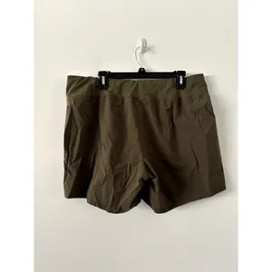 Arc'Teryx Green Women's Taema Outdoor Gorpcore Athletic Shorts Size XL thumbnail 3