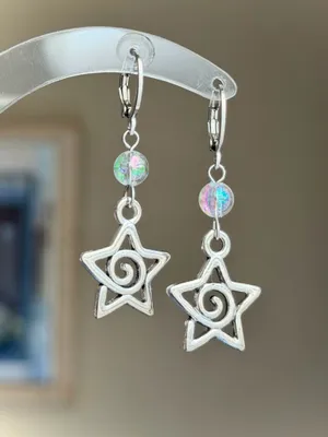 Handmade funky grunge y2k swirl star dangle earrings 🌙🌀 thumbnail 2
