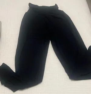 Black High-Waisted Aerie Joggers thumbnail 1