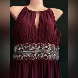 R&M Richards Burgundy Sequin & Beaded Full Length Evening Prom Gown SZ 6 thumbnail 5