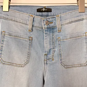 7 For All Mankind Dojo Tailorless Wide Leg Flare Jeans in Light Blue Size 25‎ thumbnail 4