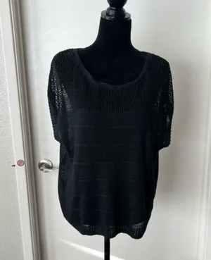 Mossimo Womens Short Sleeve Scoop Neck Crochet Knit Black Top Size Large thumbnail 1