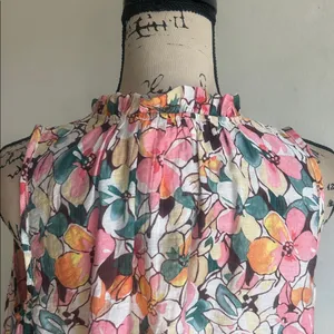 The Korner Floral Sleeveless Ruffle Collar Blouse Size Small NWT thumbnail 10