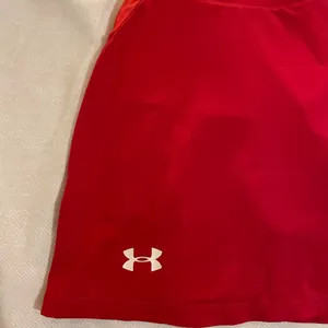 Under Armour Red Skirt thumbnail 2
