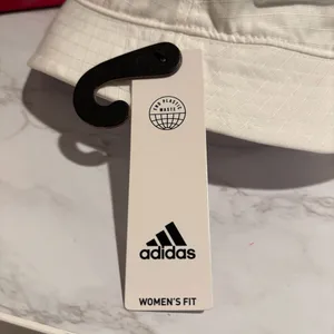 Adidas Women's Essentials Plus Bucket Hat White/Bliss Lilac one size thumbnail 6